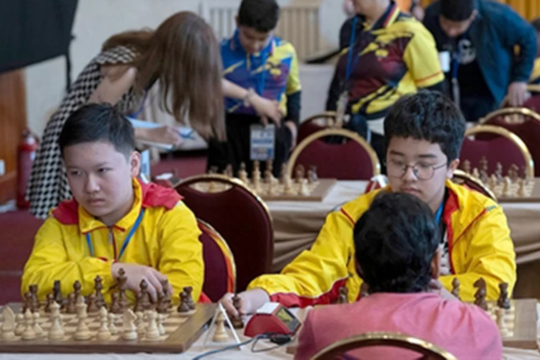 Việt Nam xuất sắc giành Huy chương Vàng đầu tiên ở nội dung cờ nhanh thế giới