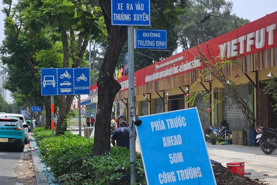 TP.HCM tạm ngưng đào đường, vỉa hè phục vụ người dân dịp lễ