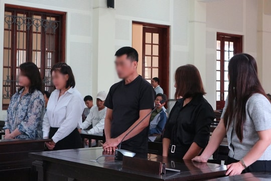 Thu tiền tỷ từ xuất ngoại trái phép