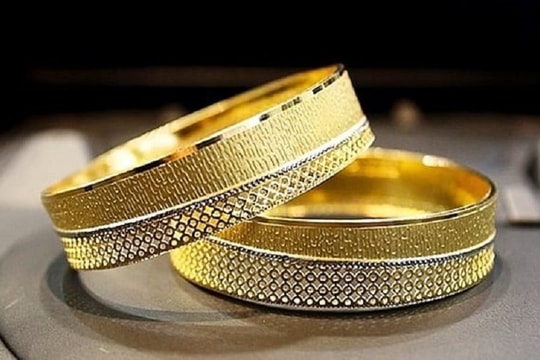 Giá vàng hôm nay 18/4: Tiếp đà tăng mạnh, vượt 120 triệu đồng/lượng