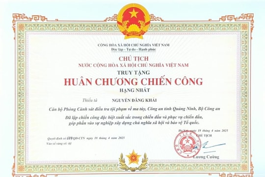 Truy tặng Huân chương Chiến công hạng Nhất cho Thiếu tá Nguyễn Đăng Khải