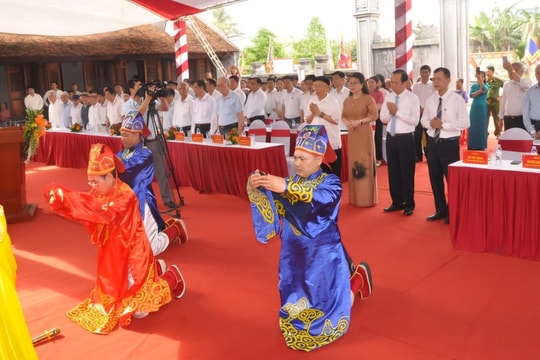 Khai mạc Lễ hội Đền thờ Lê Văn Hưu