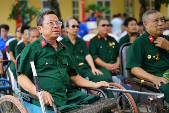 Dành hơn 834 tỷ đồng tặng quà cho người có công với cách mạng