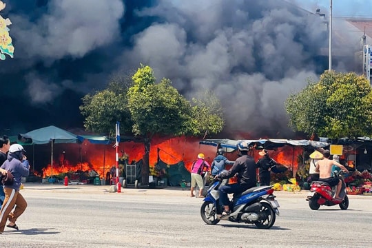 Thiệt hại ban đầu vụ cháy chợ An Lỗ là hơn 3 tỷ đồng