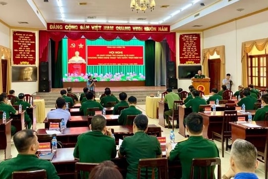 Rà soát công tác chuẩn bị tổ chức Chương trình nghệ thuật "Đất nước trọn niềm vui"