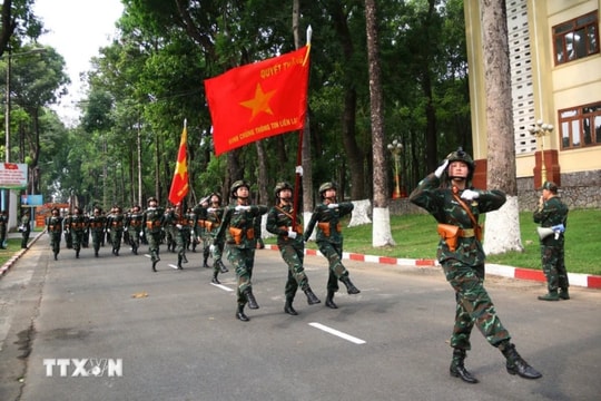 Thủ tướng Phạm Minh Chính động viên các lực lượng tham gia diễu binh, diễu hành