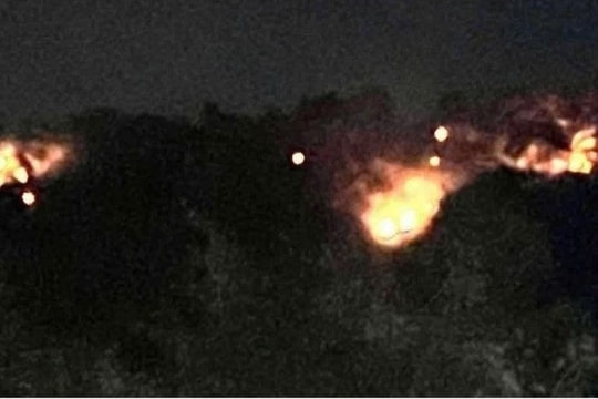 Cháy rừng ở khu vực Vườn quốc gia Ba Vì