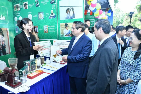 Thủ tướng dự khai mạc Ngày hội Khởi nghiệp Quốc gia của học sinh, sinh viên lần thứ 7