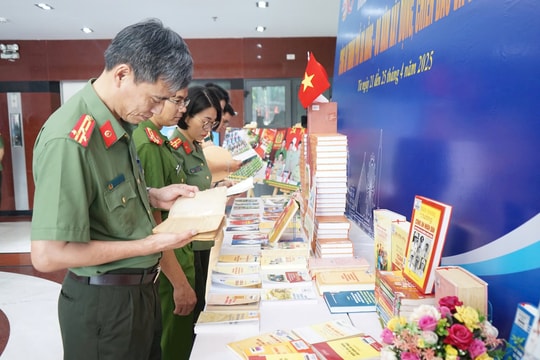 Văn hóa đọc lan tỏa trong lực lượng Công an TP. Đà Nẵng