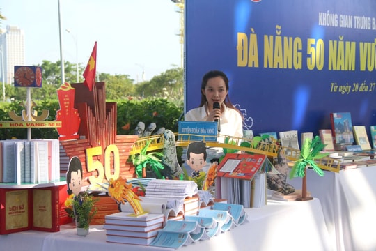 Có một Đà Nẵng khác lặng lẽ trong từng chồng sách
