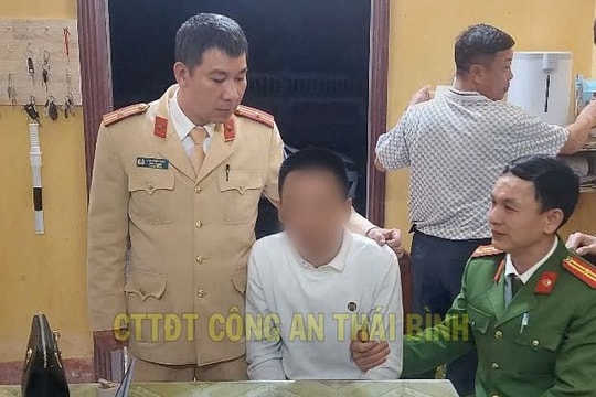 Bắt đối tượng tàng trữ trái phép chất ma túy và sử dụng giấy tờ giả