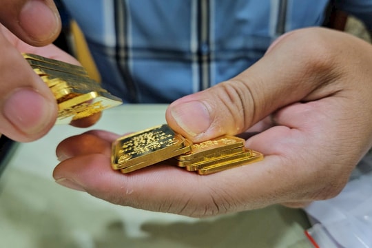 Giá vàng hôm nay 22/4: Dự báo khả năng thiết lập mốc mới
