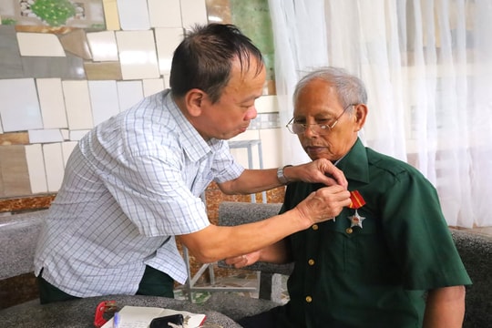 Từ máu lửa đến hòa bình: Những chứng nhân của chiến thắng lịch sử