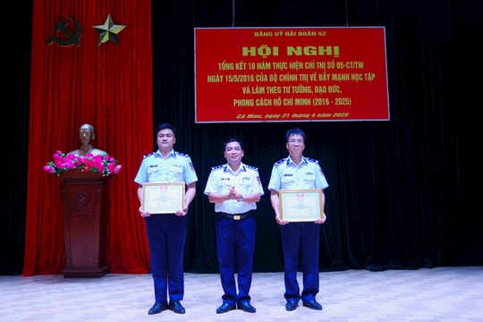 Hải đoàn 42 tổng kết 10 năm thực hiện Chỉ thị số 05-CT/TW của Bộ Chính trị