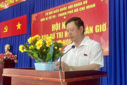 Phó Chánh án TANDTC Dương Văn Thăng tiếp xúc cử tri trước Kỳ họp thứ 9, Quốc hội khóa XV