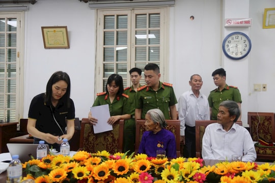 Thu nhận mẫu ADN cho thân nhân liệt sĩ chưa xác định danh tính