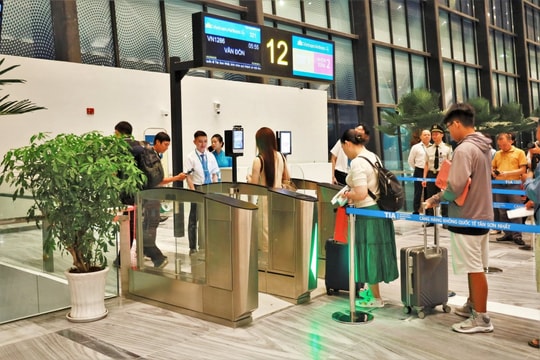 Gần 25.000 hành khách đến nhà ga T3 sân bay Tân Sơn Nhất