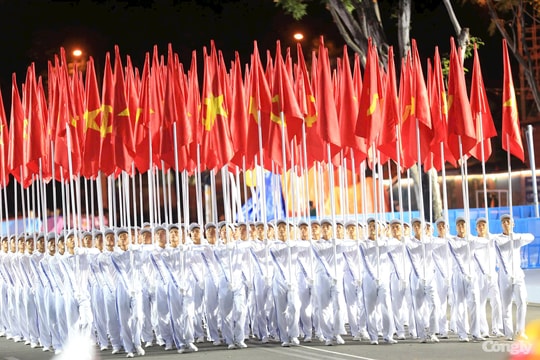 TP.HCM tổng hợp luyện diễu binh, diễu hành lần 2