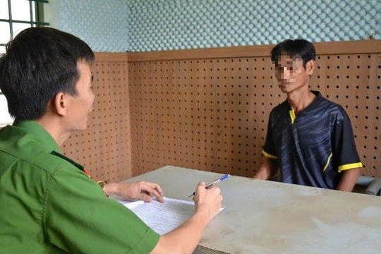 Lấy xe máy của con nợ, bị truy tố tội cướp tài sản