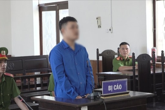 Tàng trữ trái phép vũ khí quân dụng, thanh niên lĩnh án