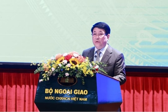 Ngoại giao đóng vai trò kiến tạo xuyên suốt các giai đoạn lịch sử