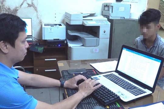 Khởi tố 9 thanh niên chuẩn bị hỗn chiến với nhóm thiếu nữ 16 tuổi