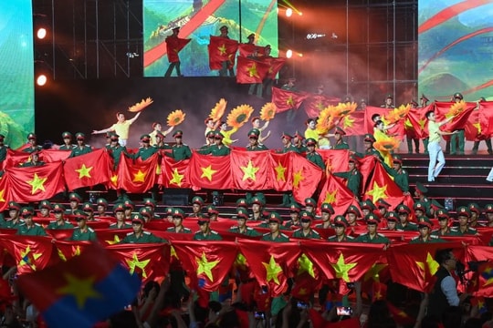 Chương trình chính luận nghệ thuật “Hẹn ước Bắc - Nam”