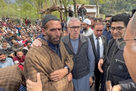 Ấn Độ phản ứng đối với vụ tấn công ở Kasmir khiến 27 người thiệt mạng