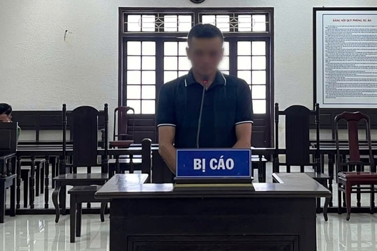 Lĩnh án tù vì tổ chức cho người nước ngoài xuất cảnh trái phép