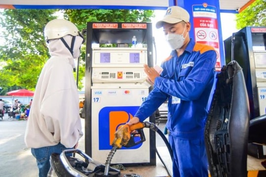 Giá xăng dầu đồng loạt tăng trở lại từ chiều 24/4