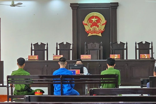 Lĩnh 9 năm tù vì xâm hại "bạn gái" 11 tuổi