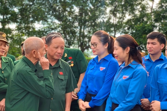 Đề xuất nâng mức trợ cấp hằng tháng cho thanh niên xung phong