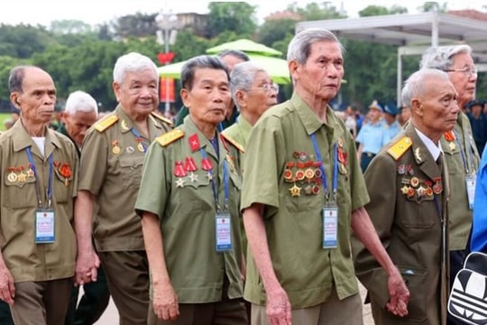 Đề xuất tăng trợ cấp hàng tháng với thanh niên xung phong giai đoạn 1965 - 1975