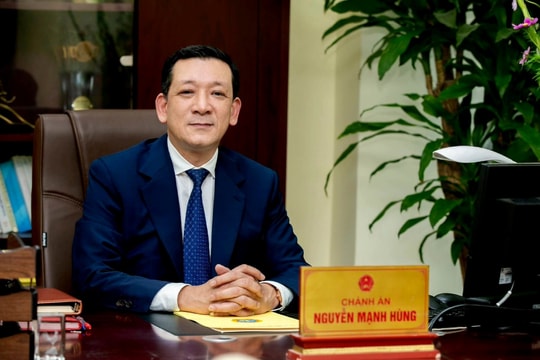 Vụ cô gái dừng đèn đỏ bị tông tử vong: Lời cảnh tỉnh cho gia đình và xã hội