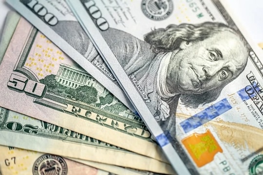 Tỷ giá USD ngày 25/4: Đồng USD trong nước tăng