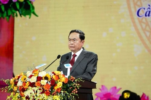 Chủ tịch Quốc hội dự Lễ kỷ niệm 50 năm Ngày Giải phóng miền Nam, thống nhất đất nước tại Cần Thơ