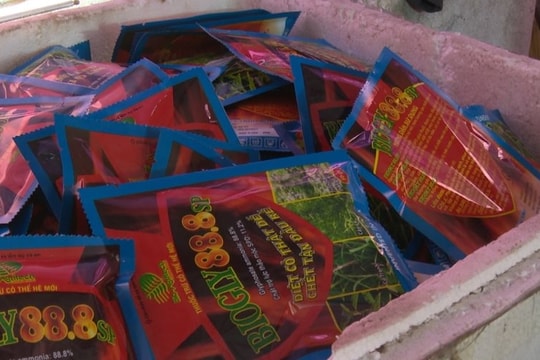Thu giữ hơn 60 nghìn gói thuốc bảo vệ thực vật giả từ hạt nêm