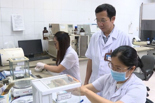 Đường dây sản xuất thuốc giả 200 tỷ được bóc gỡ thế nào?