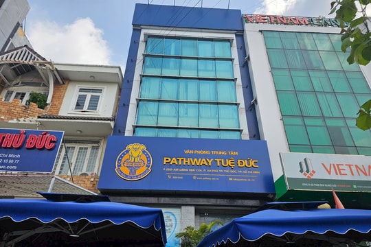 38 học sinh ói, tiêu chảy ở trường Tuệ Đức là do ngộ độc thực phẩm