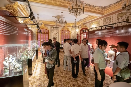 Hành trình gốm Việt: Khơi nguồn di sản từ nghìn năm lịch sử