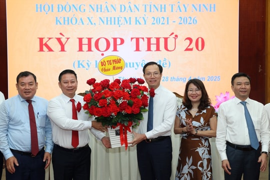 Ông Đoàn Trung Kiên làm Phó Chủ tịch UBND tỉnh Tây Ninh