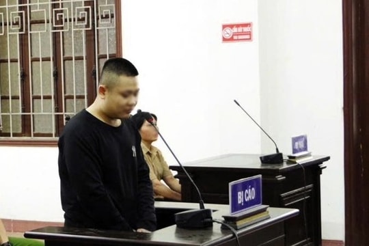 Đâm bạn tử vong vì mâu thuẫn khi trò chuyện trên mạng