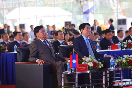 Chủ tịch nước Lương Cường tiếp Tổng Bí thư, Chủ tịch nước Lào