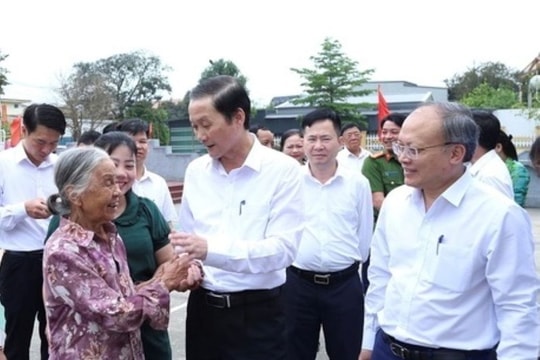 Lắng nghe ý kiến của nhân dân về việc đặt tên xã, phường