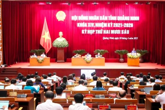 HĐND tỉnh Quảng Ninh thông qua 9 nghị quyết quan trọng