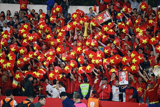 Lòng yêu nước - sức mạnh từ trái tim người Việt