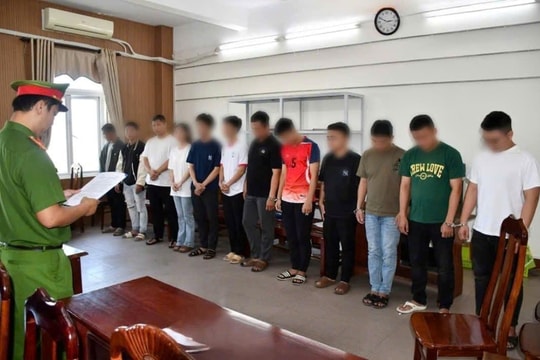 13 đối tượng chuyên hack facebook, thu lợi gần 23 tỷ đồng