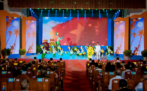 Hậu Giang tổ chức kỷ niệm 50 năm Ngày giải phóng miền Nam, thống nhất đất nước