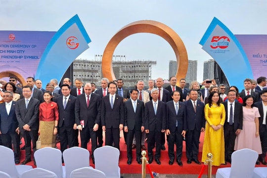 TP.HCM khánh thành Công trình Biểu tượng hữu nghị quốc tế
