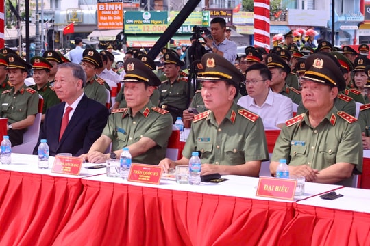 Tổng Bí thư Tô Lâm dự Lễ khánh thành Tượng đài 'Vì bình yên cuộc sống'